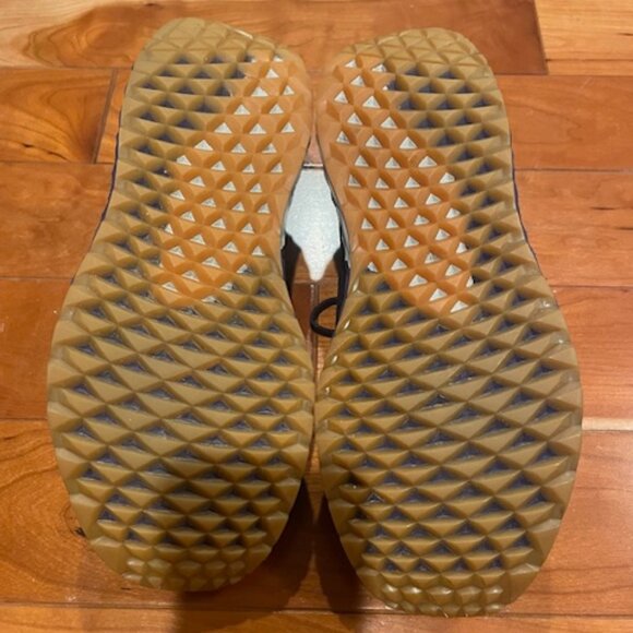 NOBULL Purple and Gray Athletic Shoes - Picture 8 of 9